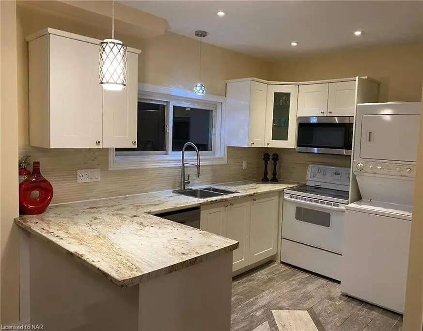 Holiday home Falls Family House 5 Min Walk To Casino Falls All Attractions!! Niagara Falls